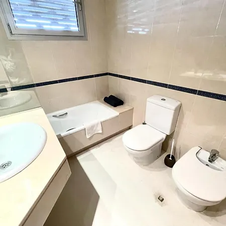 Apartment Casa Espaciosa Con Piscina, Aire Acondicionado Y Jardin Cerca De La Playa De Vilanova - Es-332-9